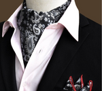 Black & White Paisley Print Boscot